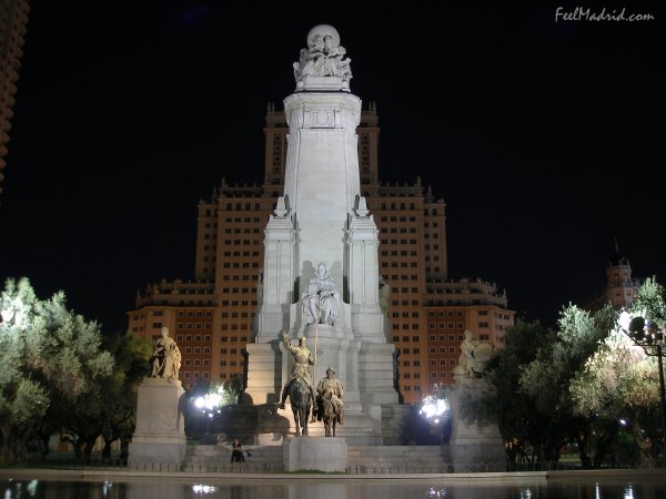 Plaza de Espaa at Night